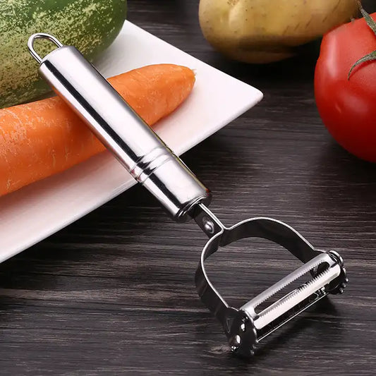 Peel-N-Garnish: 2-in-1 Peeler with Julienne and Serrated Blades